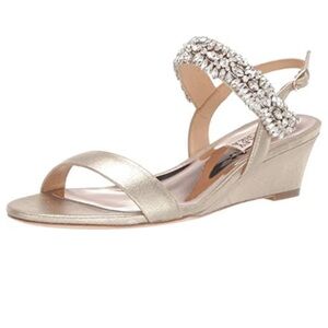 Badgley Mischka Larissa embellished gold wedge sandals NWT sz6.5